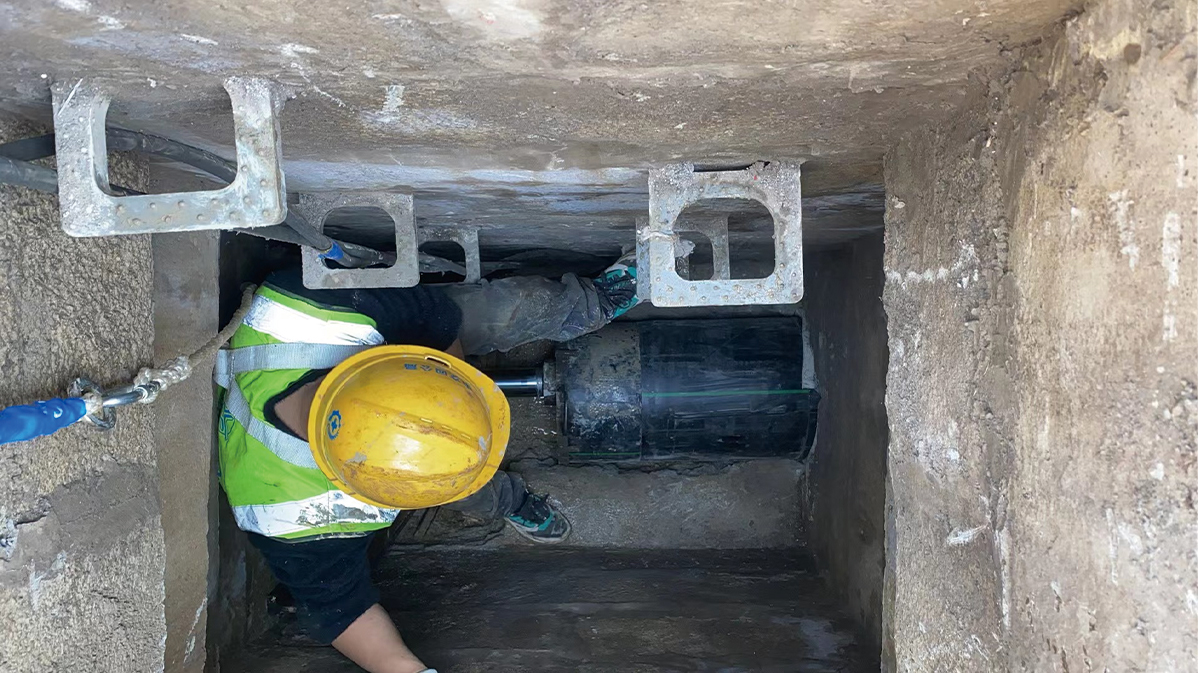 中沙HDPE短管内衬法